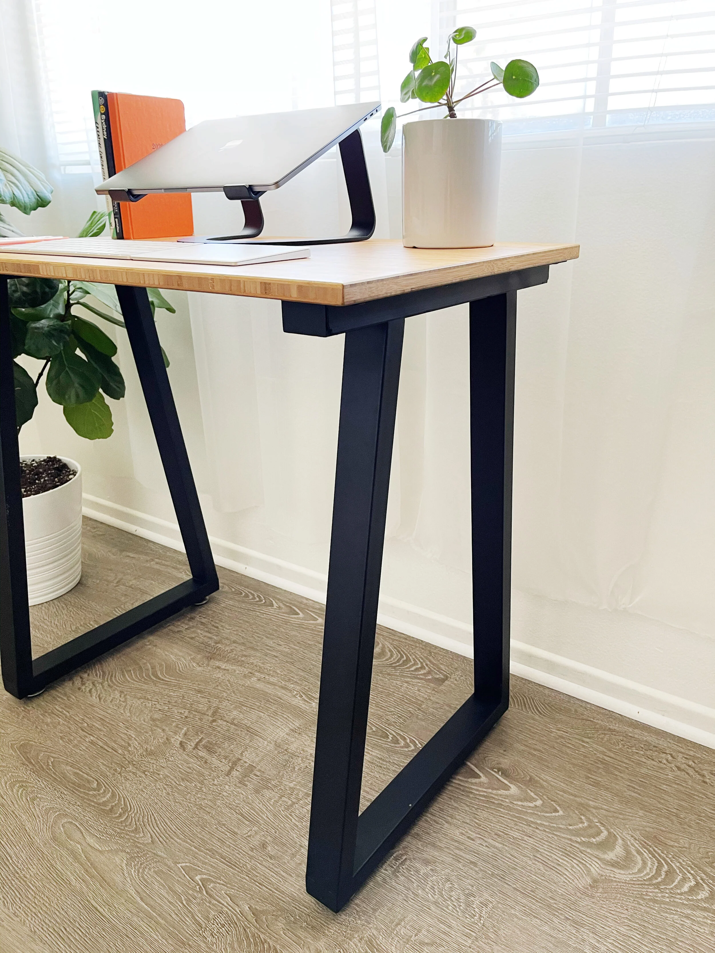 Easy DIY Desk Cozy Bounce